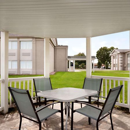 Super 8 By Wyndham Des Moines Ξενοδοχείο Εξωτερικό φωτογραφία