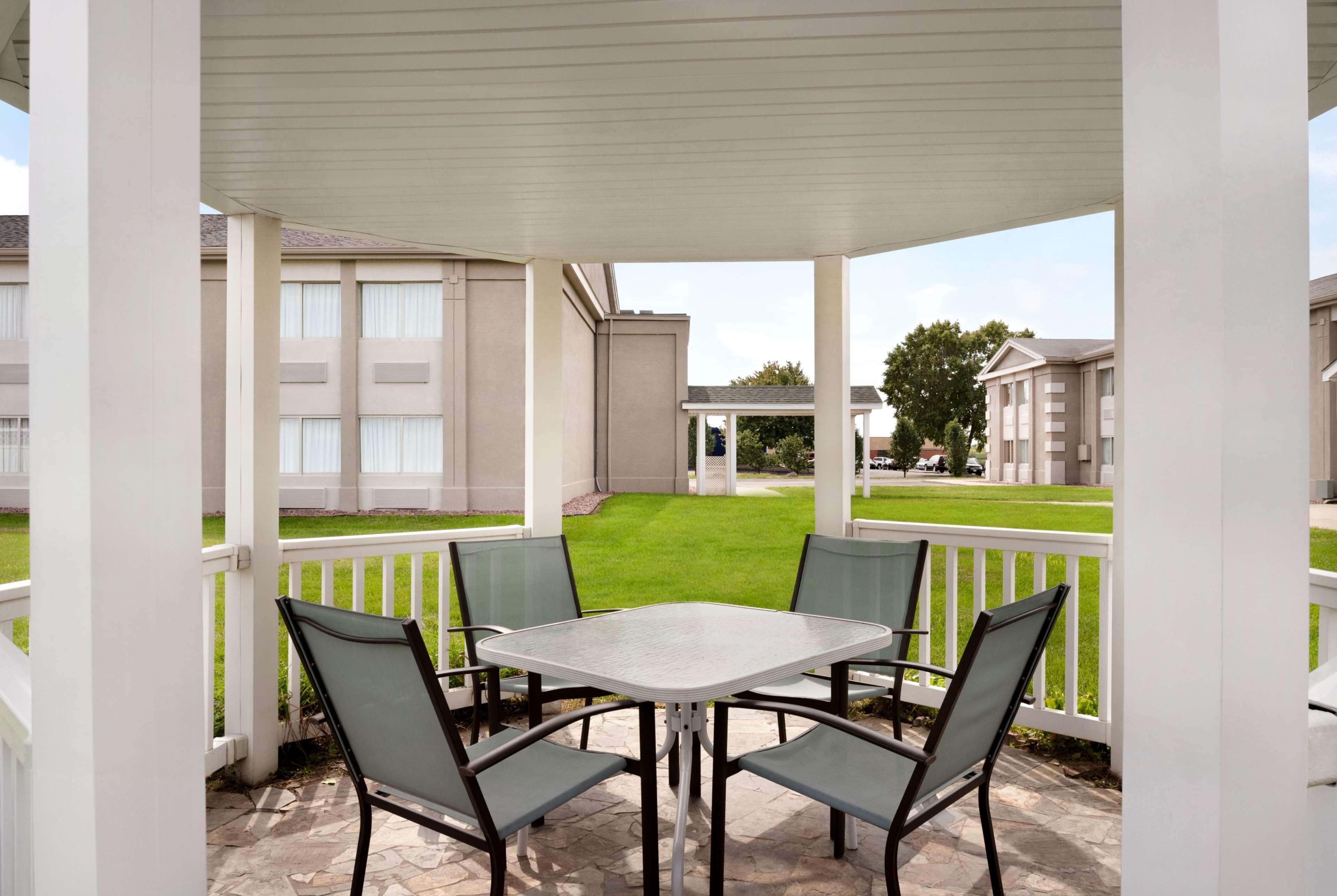 Super 8 By Wyndham Des Moines Ξενοδοχείο Εξωτερικό φωτογραφία