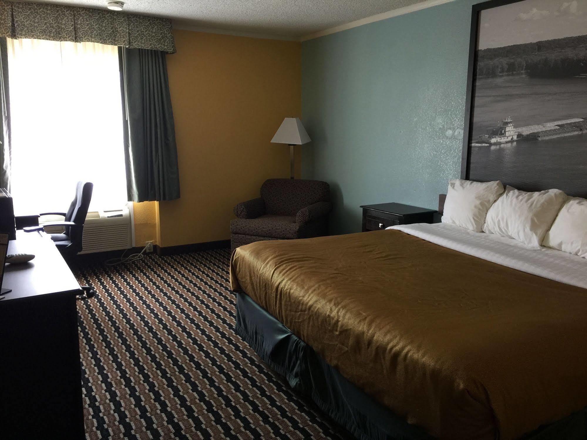 Super 8 By Wyndham Des Moines Ξενοδοχείο Εξωτερικό φωτογραφία