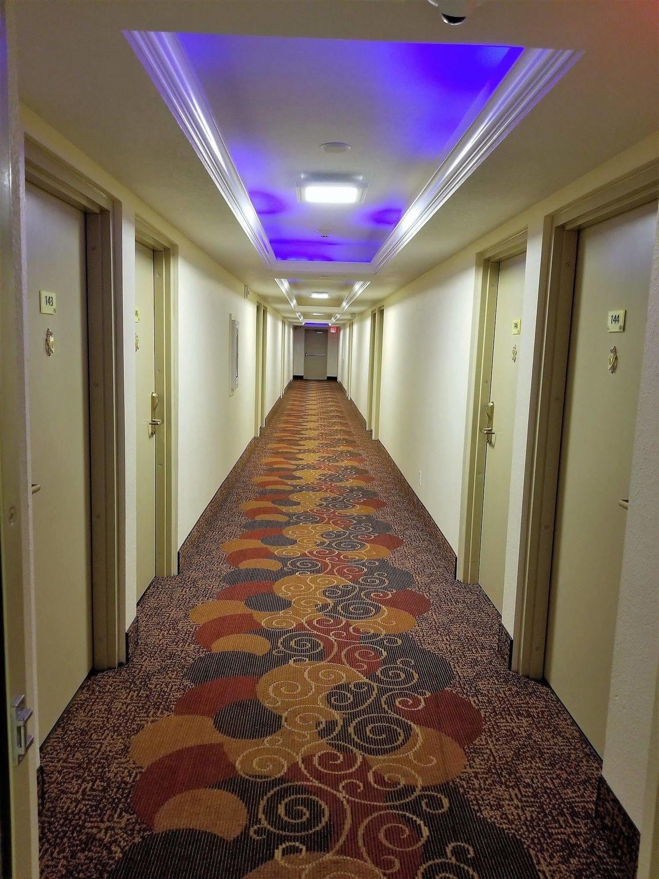 Super 8 By Wyndham Des Moines Ξενοδοχείο Εξωτερικό φωτογραφία