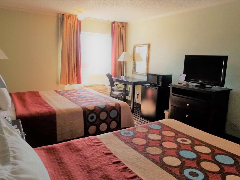 Super 8 By Wyndham Des Moines Ξενοδοχείο Δωμάτιο φωτογραφία